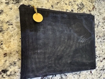 Bolsa de maquiagem Donna Karen preta cosmética com zíper malha bolsa de armazenamento viagem - Imagem 1 de 4