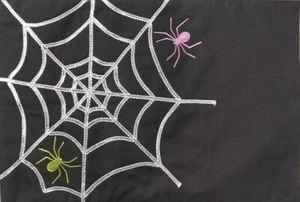 Halloween Spookey Spider Web Embroidered Placemats / Centerpieces holiday - Picture 1 of 3