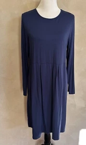 Neu mit Etikett einfarbig blau J. Jill Wearever plissiertes Empire-Taillenkleid Größe Medium  - Bild 1 von 4