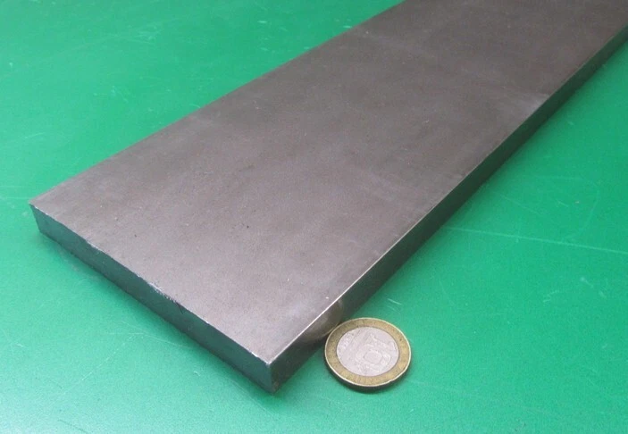 Barras recocidas de acero de aleación 4140, 1/2" x 4,0" de ancho x 60" de largo Foto 1 de 4