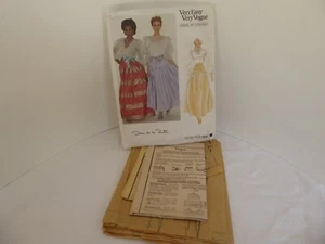 1980s? Very Easy Vogue Oscar de la Renta 2806 Size 10 skirt UNCUT *100% charity* - Picture 1 of 6