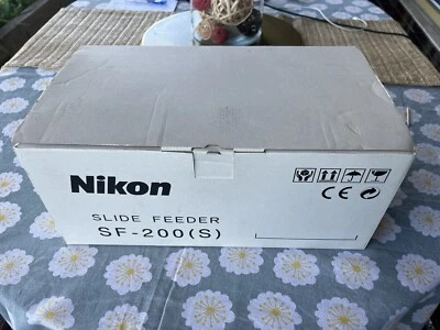 Nikon Slide Feeder SF-200(s) for CoolScan 4000ED, LS-2000, 5000ED, 9000ED. - Image 1 of 4