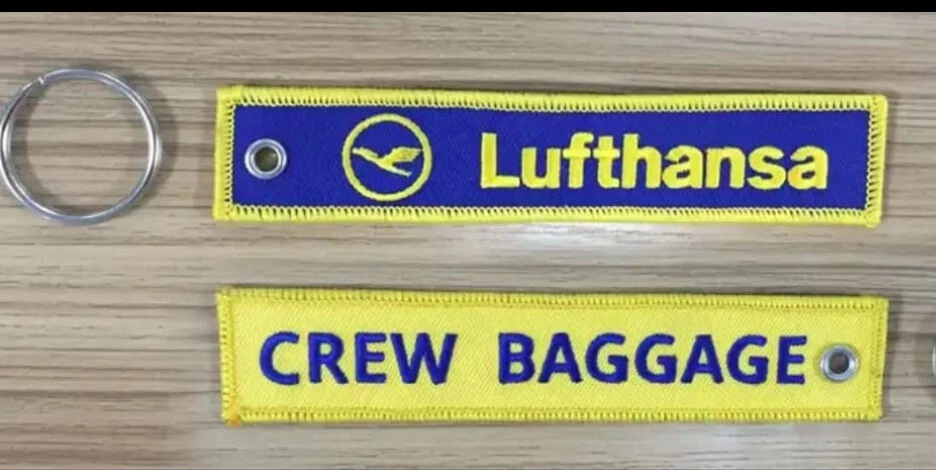 Porte Clé Brodé Avion Flamme Lufthansa - Photo 1/1