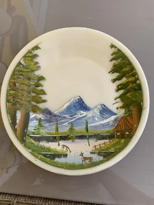 Handbemalter 9 Zoll Teller Berghirsch und Wasserbäume Farbe abgebrochen - Bild 1 von 5