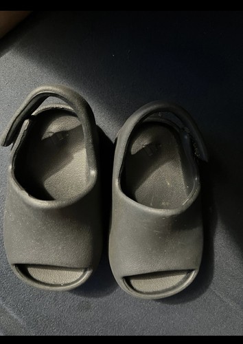 Adidas Yeezy Slide onice nero neonato taglia 5k