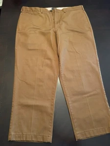 Lands' End mens Brown / Tan Traditional Fit flat front chino pants - size 40 - Picture 1 of 6