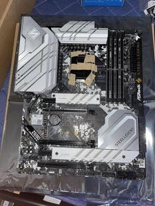 Placa madre ASRock Z690 Steel Legend WiFi 6E DDR5 PCIe 5.0 usada - Imagen 1 de 8