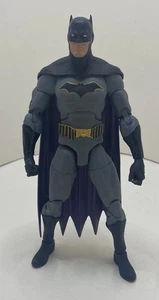 DC Direct Essentials 2020 Rebirth Batman Version 2 Action Figure SEE PICS - Foto 1 di 5