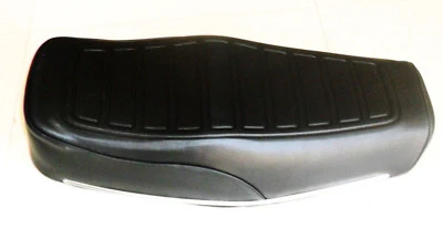 New HONDA CG 125 Complete Seat / Saddle GENUINE HONDA PART (NOT A CHEAP COPY) - Image 1 of 4