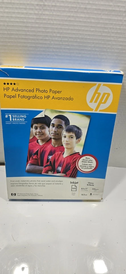 HP Advanced Photo Paper Inkjet Glossy 8.5x11" 100 Sheets New In Pack - Image 1 of 2