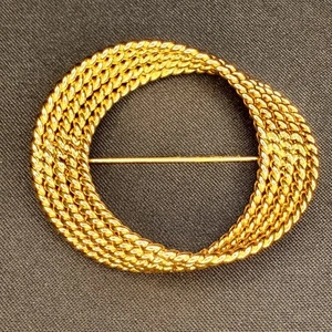 Napier Vintage Braided Gold Circle Pin Brooch  - Picture 1 of 19