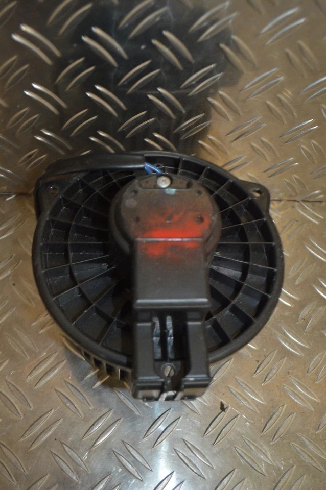 Daihatsu Trevis Electric Fan Heating Fan - Image 1 of 1