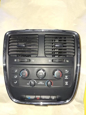 Dodge Grand Caravan 2011-2020 calefacción aire acondicionado panel de control climático Foto 1 de 4