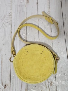 Longchamp Paris Cavalcade Round Suede Belt Bag Crossbody Yellow Zip Close  - Bild 1 von 20