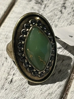 Silpada KR "Botanical" Brass Ring with Green Stone and Crystal  Accents Size 6 - Image 1 of 4