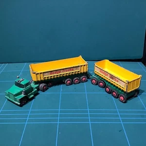 Matchbox King Size No. K-16 - Dodge Tractor truck with Twin Tippers - Picture 1 of 12