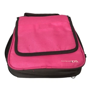 LEER Nintendo DS Rosa Bolsa Mensajero Estuche de Viaje Por Alimentación A Algunos Daños Ver Fotos - Imagen 1 de 8
