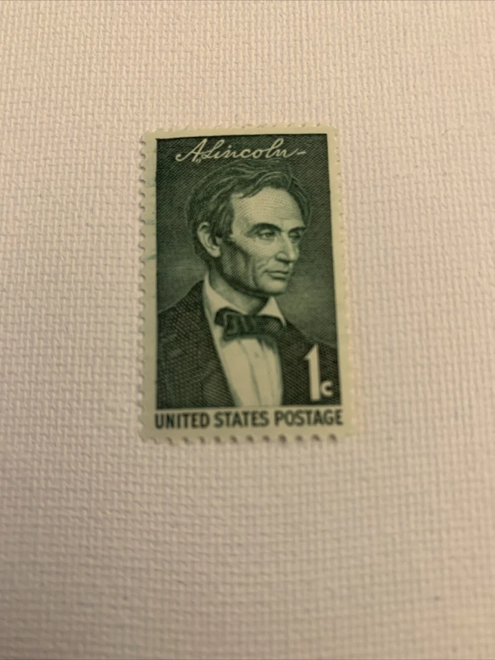 1959 Lincoln 1c green United States Postage Stamp (Never Used) - Image 1 of 1