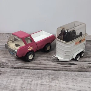 Vtg 74-75 Pink Tonka Pressed Steel Truck, Tonka Stables Trailer, 2 Horses - Picture 1 of 17