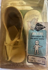 New In Original Packaging Size 5 White Hi Top Leather Wee Walker Baby Shoes - Picture 1 of 5