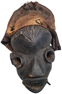 antike afrikanische? geschnitzte Maske Fratze Holz 40cm x 25cm - Picture 1 of 12