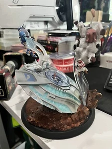 Destroy All Humans! Crypto Cow Collectible Figure - Picture 1 of 7