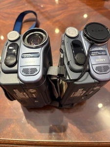 Sony Handycam TWO CCD-TRV128 Hi8 Camcorder Video Camera W/Batt and charger - Picture 1 of 10