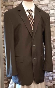 Jos A. Bank Men's Brown  Two Button Suit Wool Size 42L - Picture 1 of 9