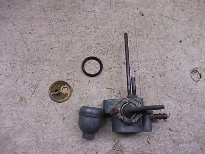 Honda CB100 H1339 1970 ~ válvula de cierre de combustible Petcock bonita Foto 1 de 4
