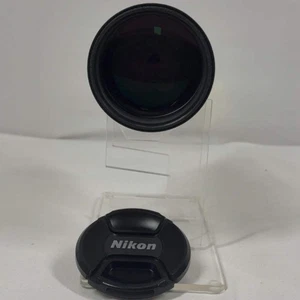 Nikon AF DC-Nikkor 135mm 1:2 D - Picture 1 of 4