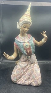 Lladro F-11 JU Hindu Goddess Or Princess on Knees Large 17 1/4" As Is - Picture 1 of 7