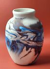 1950 Nemadji Pottery USA 6,5 POUCES vase marque rivière indienne, marron et bleu océan