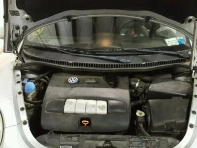 Used Power Steering Pump fits: 2003 Volkswagen Beetle City Canada only 2.0 Grade Foto 1 de 4