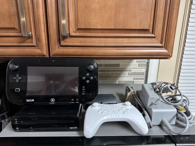 Nintendo Wii U desbloqueado de segunda mano por 99 EUR en Santo