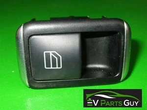 Tesla Model S 2012-2016 WINDOW SWITCH- REAR & LEFT, PASS - 1003749-00-B 10075077 - Picture 1 of 3