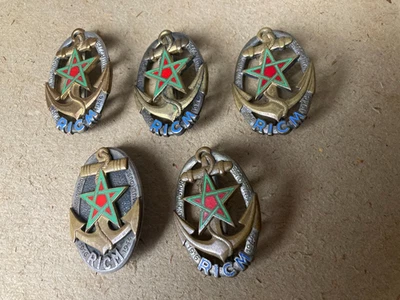 RICM - lot 5 insignes régimentaires DRAGO et COURTOIS (tous différents) - Photo 1/2