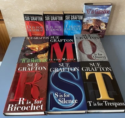 10 Kinsey Milliner Alphabet Mysteries Sue Grafton D, E, F, G, H, M, Q, R, S, T,V Foto 1 de 4