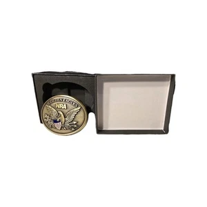 NRA Golden Eagles Hebilla de Cinturón de Latón 3" x 2.5" 2015 Conmemorativa Nueva en Caja - Imagen 1 de 7
