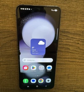 Samsung Galaxy Z Flip 5 5G SM-F731W 256GB Unlocked Black Good (READ) - Picture 1 of 12