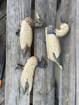 De colección 1966 Syroco Completo Conjunto Pared Pato Decoración Placas MCM Cabaña Caza Lodge 3 Foto 1 de 4