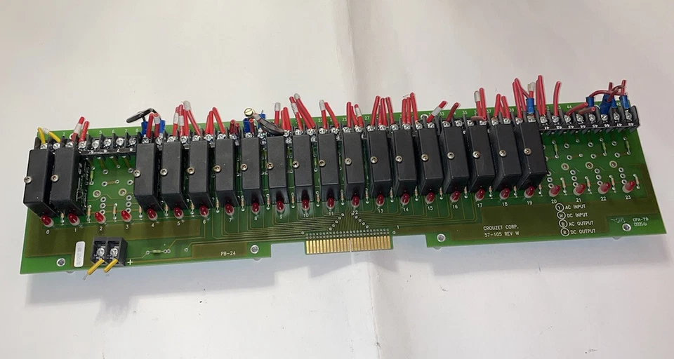 Placa de circuito Crouzet Corp. 57-105 Rev W CSGPB24 Foto 1 de 4