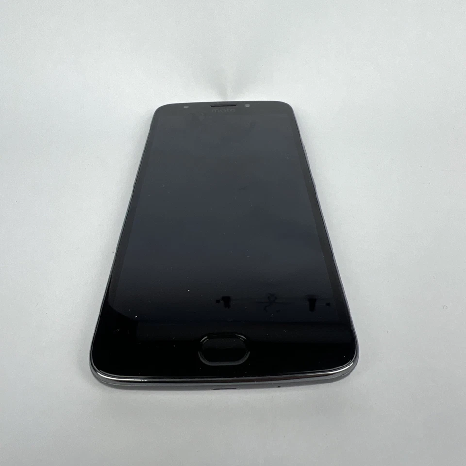 Smartphone Motorola Moto E4 cinza tela 5,5" para peças - Imagem 1 de 4