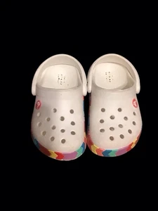 Crocs Kinder Crocband Chevron Glitzer Regenbogen Clog Größe C 6 weiß - Bild 1 von 12