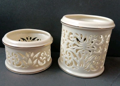 Dois castiçais votivos de porcelana perfurada Lenox, acabamento dourado marfim, 2,75", 1,75" - Imagem 1 de 4