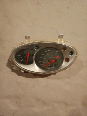 APRILIA SCARABEO 50 4T 01 06 SCOOTER CRUSCOTTO QUADRO STRUMENTAZIONE - Immagine 1 di 2