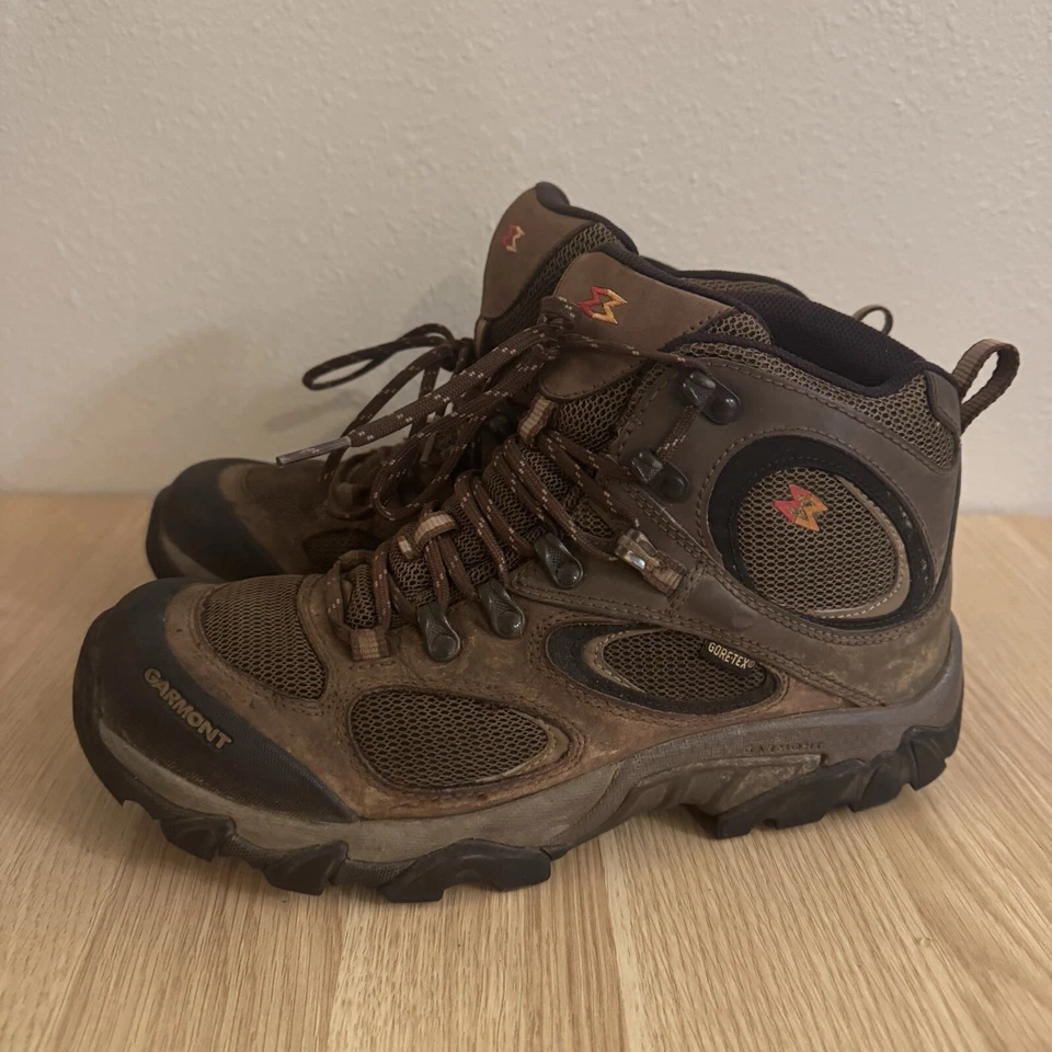 Garmont Hiking Boots Mens Size 9.5 GTX Gore-Tex Brown Vibram Lightweight Outdoor - Image 1 of 4