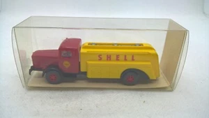 Wiking 883 Büssing 8000 Tankwagen SHELL gelb rot in OVP (51) - Bild 1 von 4