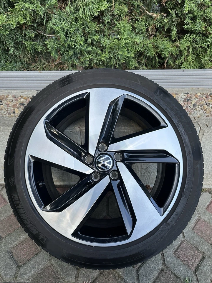 ORIGINAL VW 17 ZOLL POLO 2G AW MILTON  SOMMERREIFEN SATZ - Bild 1 von 4