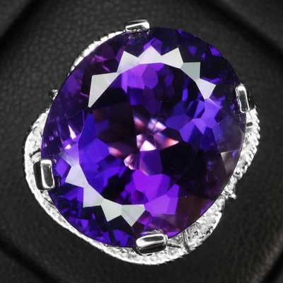 Encantadores anillos de oro blanco de plata de ley 925 ovalados de amatista púrpura profundo de 15,65 quilates Foto 1 de 4