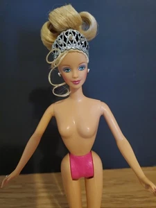Mattel Happy Holidays Barbie Nude 1998 - Bild 1 von 5